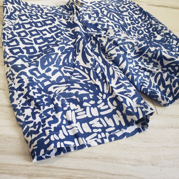 Lilly Pulitzer Size 2 Chipper Shorts - Picture 4 of 12